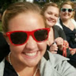 Meet your Posher, Abigail